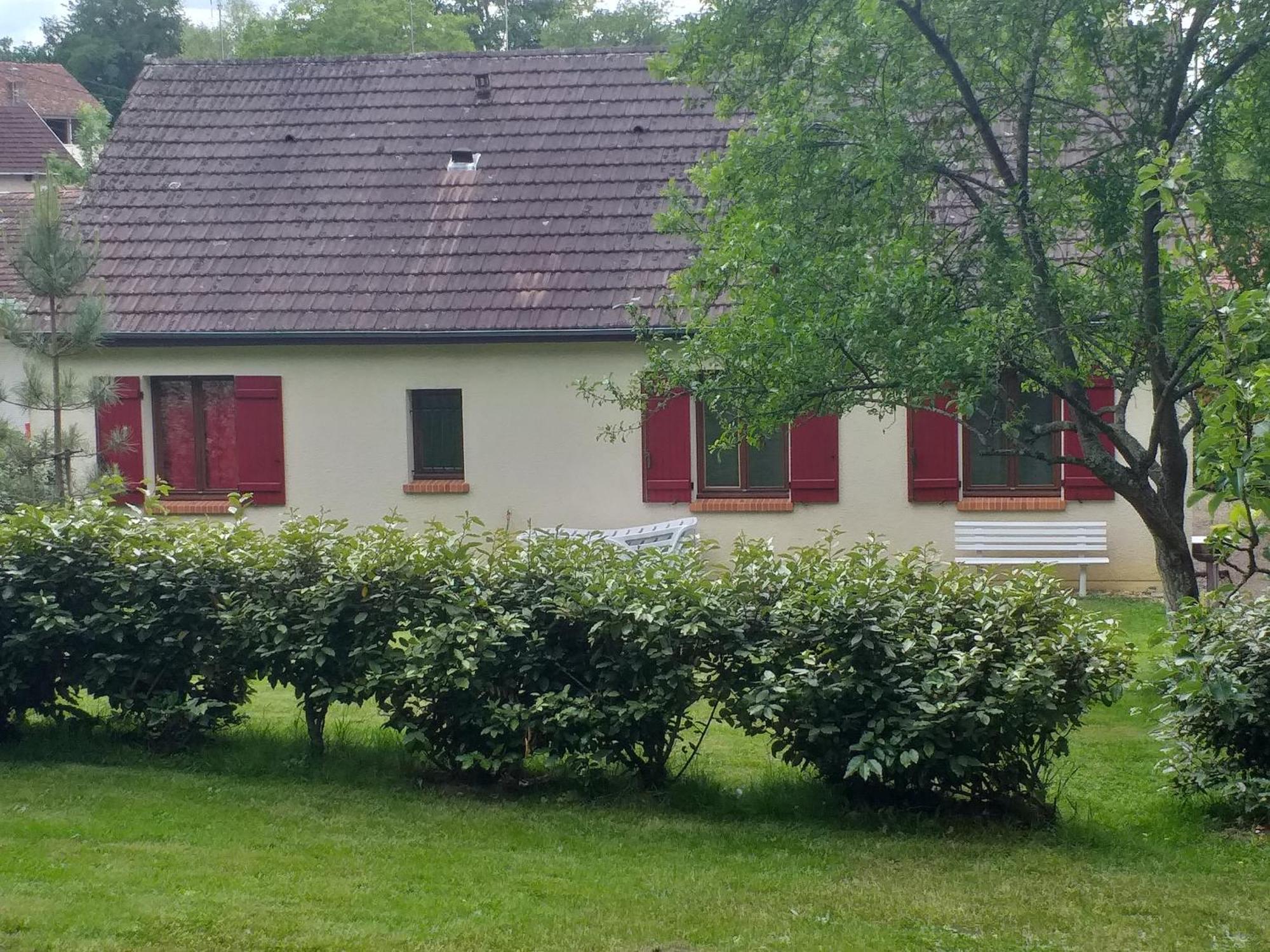 La Griotterie Saint-Amand-en-Puisaye Exterior foto