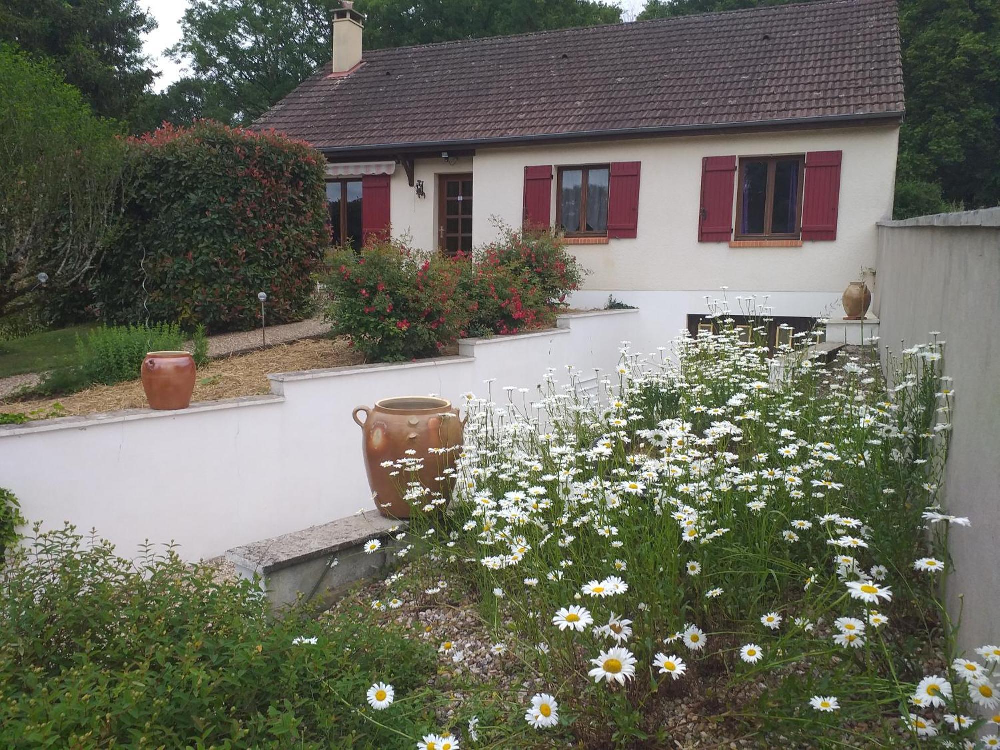 La Griotterie Saint-Amand-en-Puisaye Exterior foto